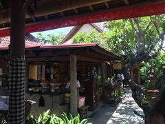 -DiAtas by Art Cafe Bumbu Bali