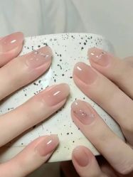 -尤米一站式美甲美睫