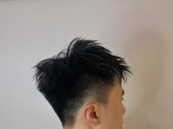 -BULB STUDIO 巴柏明星发型工作室