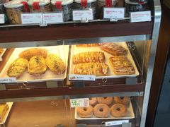 -85度C(生甜甜圈研究工坊·上海局门店)