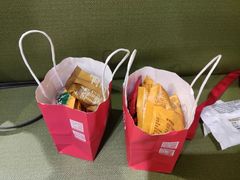 -海底捞火锅(金地广场生日主题店)