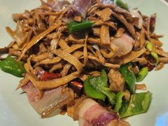 -云之南(八里庄店)