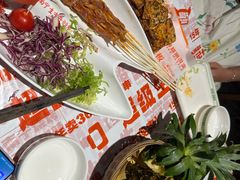 -威记烧嘢·南宁烧烤·超级生牛(绿地店)