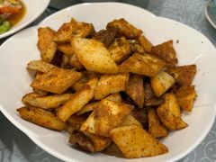 -汗腾格里·风味餐厅(新疆驻京办店)