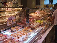 面包甜点陈列柜-巴黎贝甜(龙之梦购物中心虹口店)