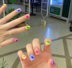 -CM.Nail美甲美睫