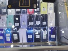 -修卜凡二手严选店·手机维修·回收租赁(川沙地铁站店)