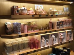零售区-星巴克(北京广渠门名敦道店)