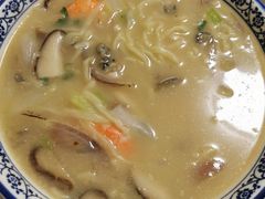 -一路飘香面馆