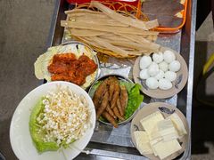 -钢管厂歆瑞源油卤串串香(春熙路太古里店)