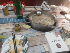 -刘少华贵州小黄牛·鲜牛肉火锅(总店)