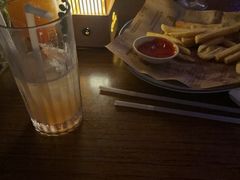 -MARU玛露音乐餐厅(大学路店)