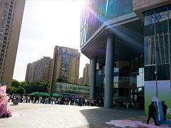 -龙湖杭州滨江天街