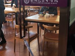 -重庆鲁能巴蜀中学食堂