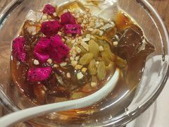 -龙巢盱眙龙虾·牛蛙·烧烤宵夜(八卦岭店)