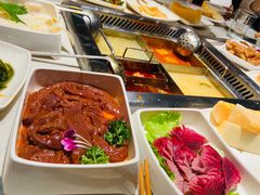-海底捞火锅鲜切牛肉主题店(长寿路店)