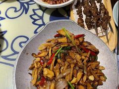 -卢大鲜鱼头捞饭(美利广场店)