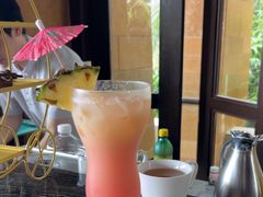 -三亚湾海居铂尔曼度假酒店