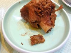 酱骨棒-东北哈尔滨酱骨头馆房掌柜铁锅炖