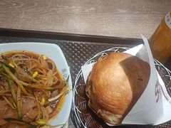 -焦记老潼关肉夹馍(东五路店)