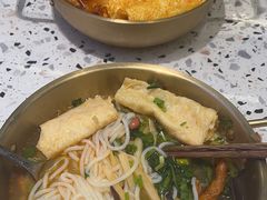 -雙冲柳州螺蛳粉&酸嘢&桂林米粉(簋街店)