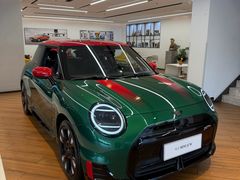 -北京盈之宝宝马&MINI4S店(望京店)