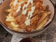 芝士鸡排配薯条-芭莉与彩虹西餐厅(成都合生汇店)