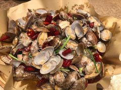 三国辣蛤蜊-水煮三国·川鲁江湖菜(香山店)