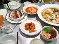 -姚姚酸菜鱼·金戈戈香港豉油鸡(喜荟城联名店)