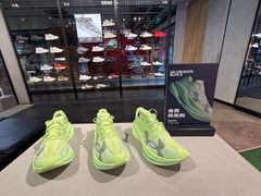 -UNDER ARMOUR(淮海755店)