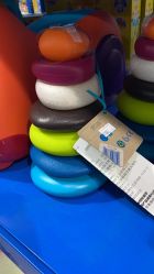 -逝水玩具折扣店