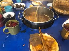 马路边边串串-马路边边老成都串串香(星耀城店)