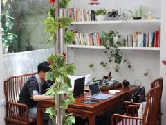-燕庭·纯燕窝·甜品下午茶(南京西路店)