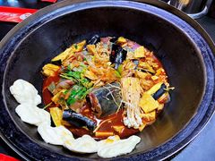 -缘福乡村铁锅炖民宿(八达岭店)