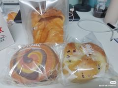 -君之狮子山·轻糖烘焙(松江印象城店)