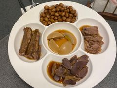 -江宴渔村·鱼鲜土菜(紫荆广场店)