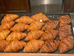 焦糖牛角包-来回·咖啡(天河南店)