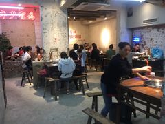 -四小区火锅·巷子里的重庆火锅(花照壁店)