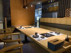 -枝魯枝魯自助料理