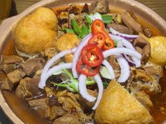 -蔡婶牛腩牛杂煲(长安万科店)