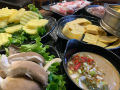 -小窝头炭火铜锅