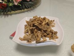 -秦扬居特色菜馆(上王村)