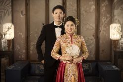 -雪中彩影婚纱摄影·微光艺术中心