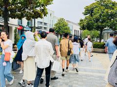 -比斯特上海购物村精品奥特莱斯