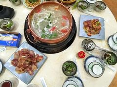 -三锅莊·牦牛肉火锅·香格里拉特色藏餐宴请餐厅(菱角塘路店)
