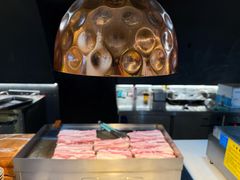 -涨巢·潮玩水疗局