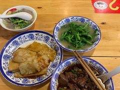 -杨三孃跷脚牛肉(西外棕榈岛店)