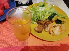 -深圳富苑皇冠假日套房酒店