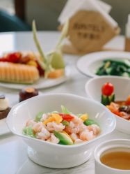 -玥奢国际母婴护理中心(滨江宝龙店)