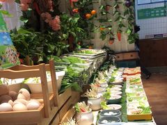 -亚马逊环球美食百汇(新城吾悦广场店)